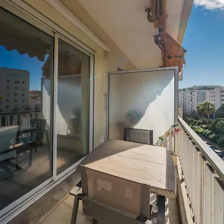 Lovely One Bedroom Close To The Croisette Appartement Cannes